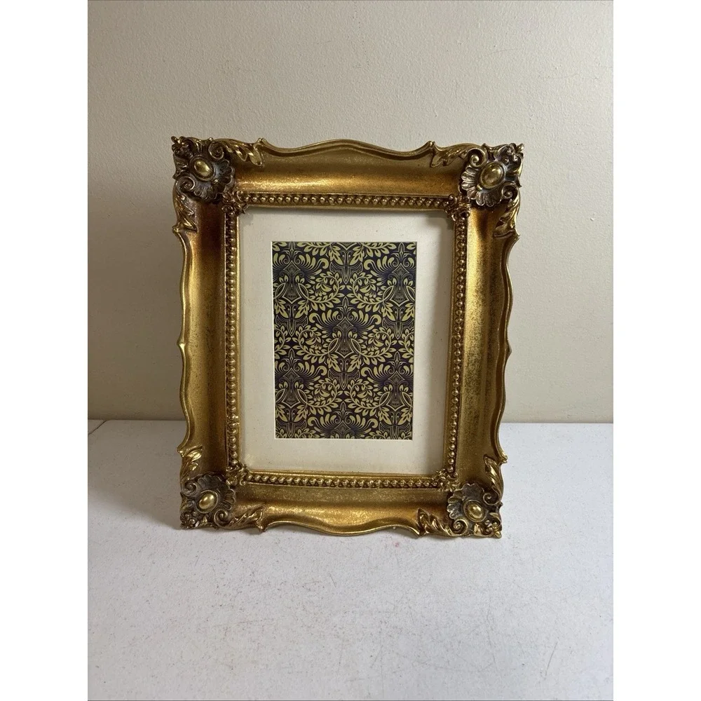 Simon's Shop 8x10 Vintage Picture Frame Bronze Baroque Wall or Tabletop Display